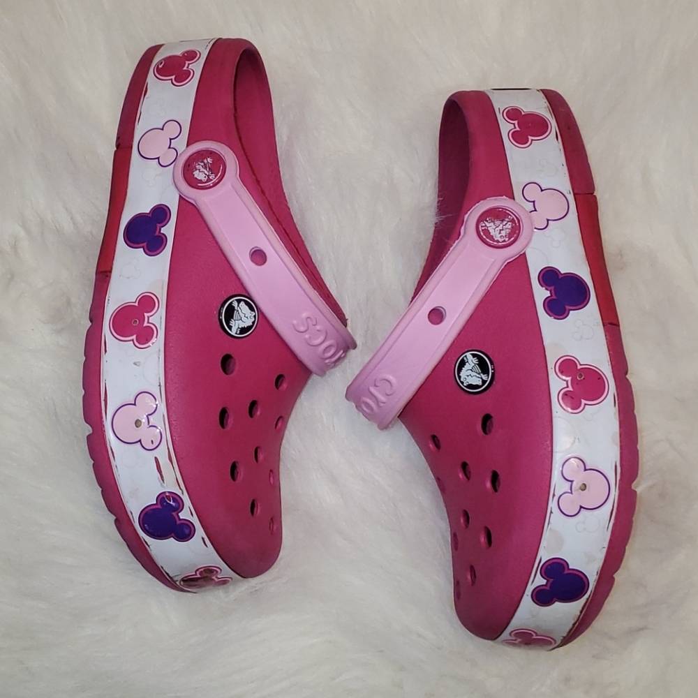 Crocs Kids Mickey Mouse Size 1 Pink sandals - Picture 3 of 9